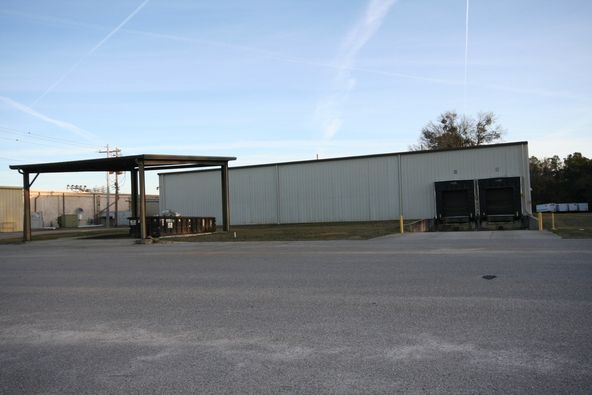 Williston Industrial Building: 70 State Street, Williston, SC 29853